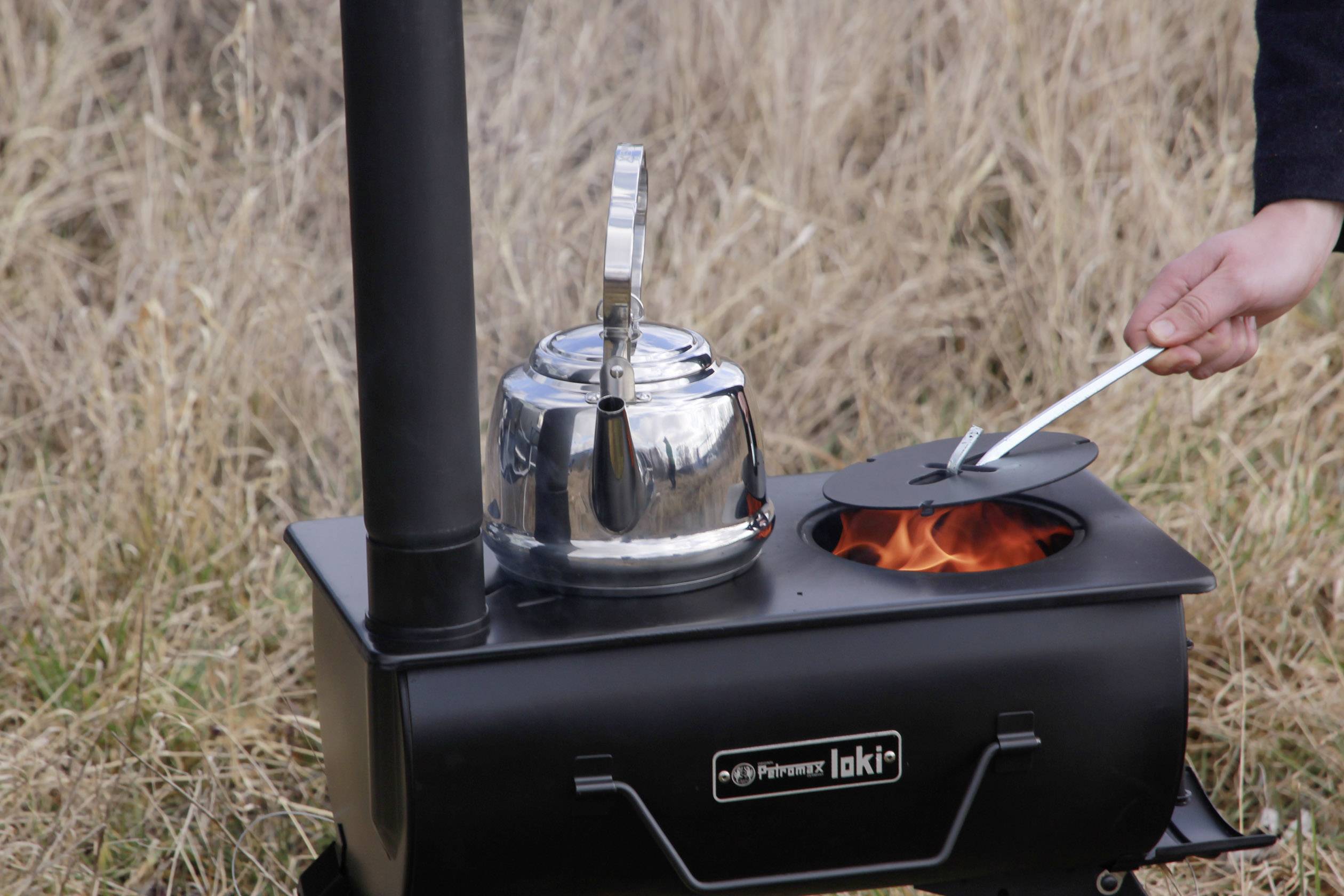 Camping stove. Petromax Loki печь. Печь походная Loki. Мини печь дровах примус. Туристическая печь модель s003-3.