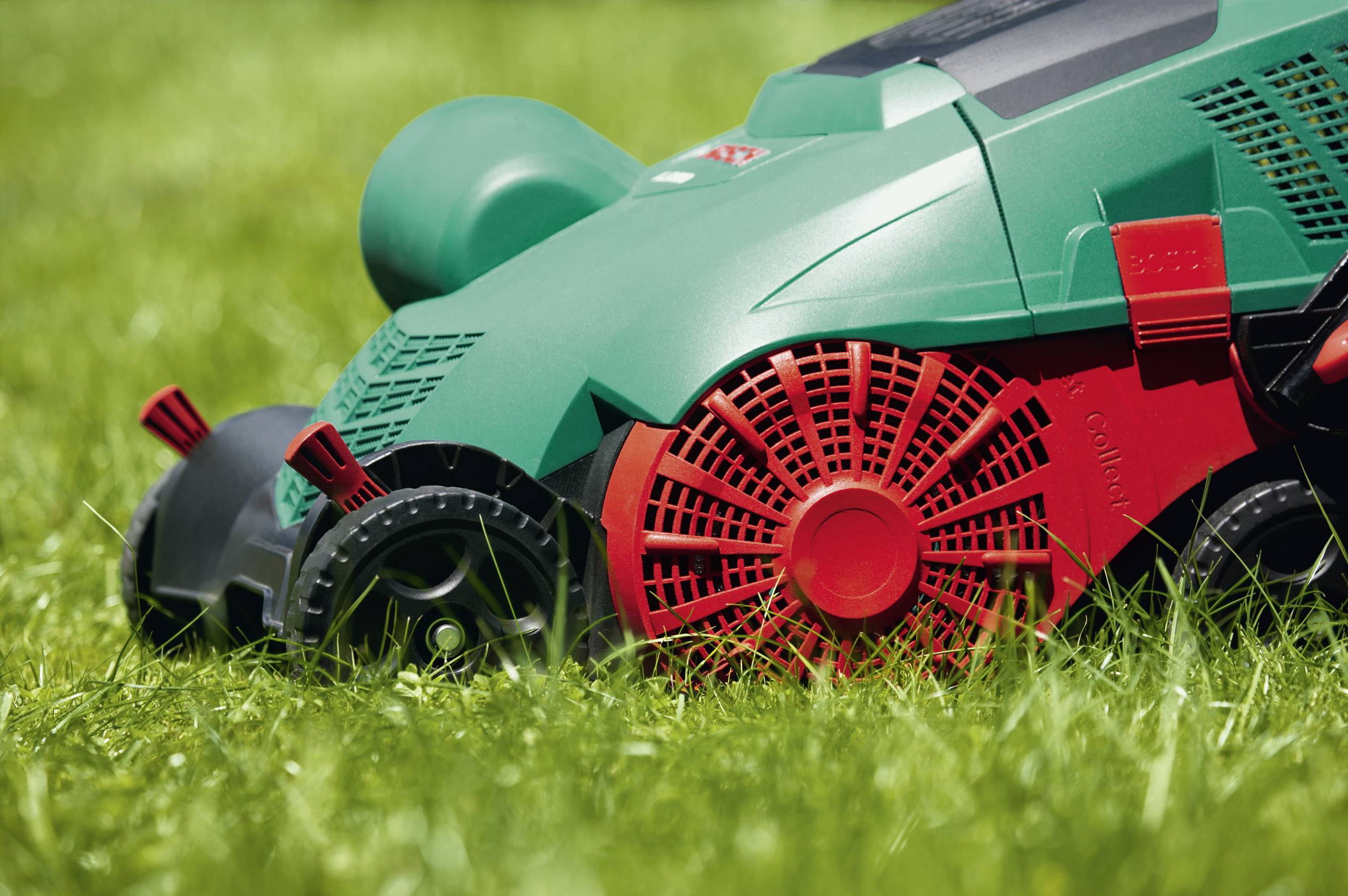 Bosch Home and Garden ALR 900 Mains Lawn aerator Working width 32 cm ...