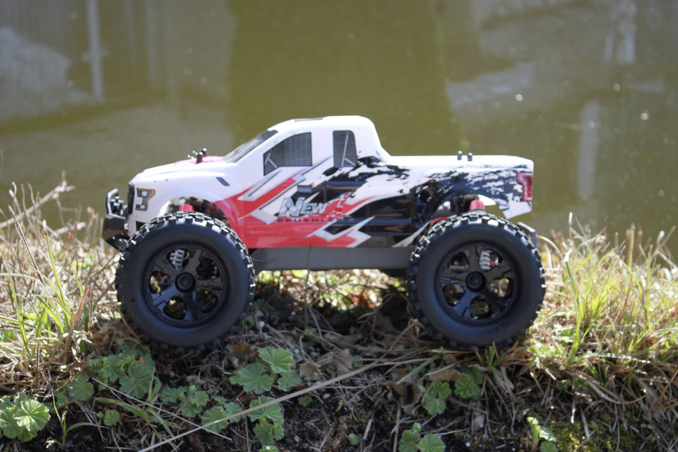 reely extreme monster truck