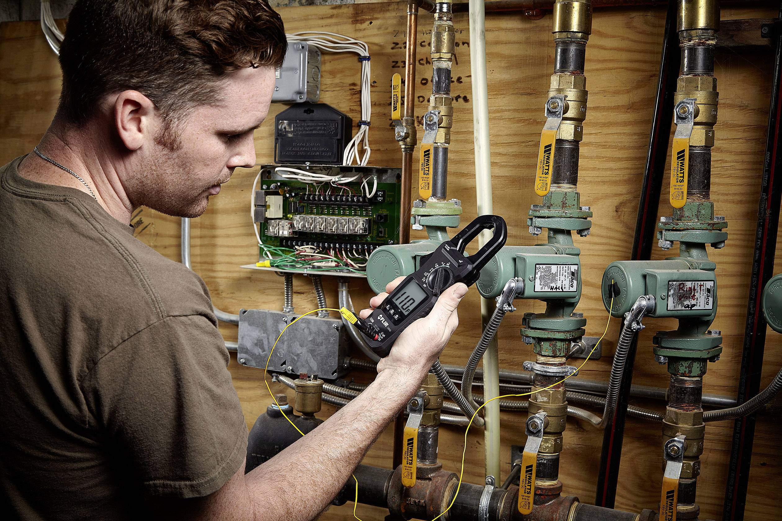 FLIR CM44 Clamp meter Digital CAT IV 300 V, CAT III 600 V Display (counts): 6000-4