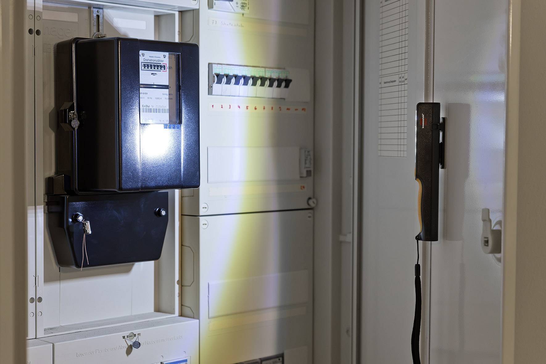 Brennenstuhl LED (monochrome) Work light, Torch 1175890 200 lm 1175890-5