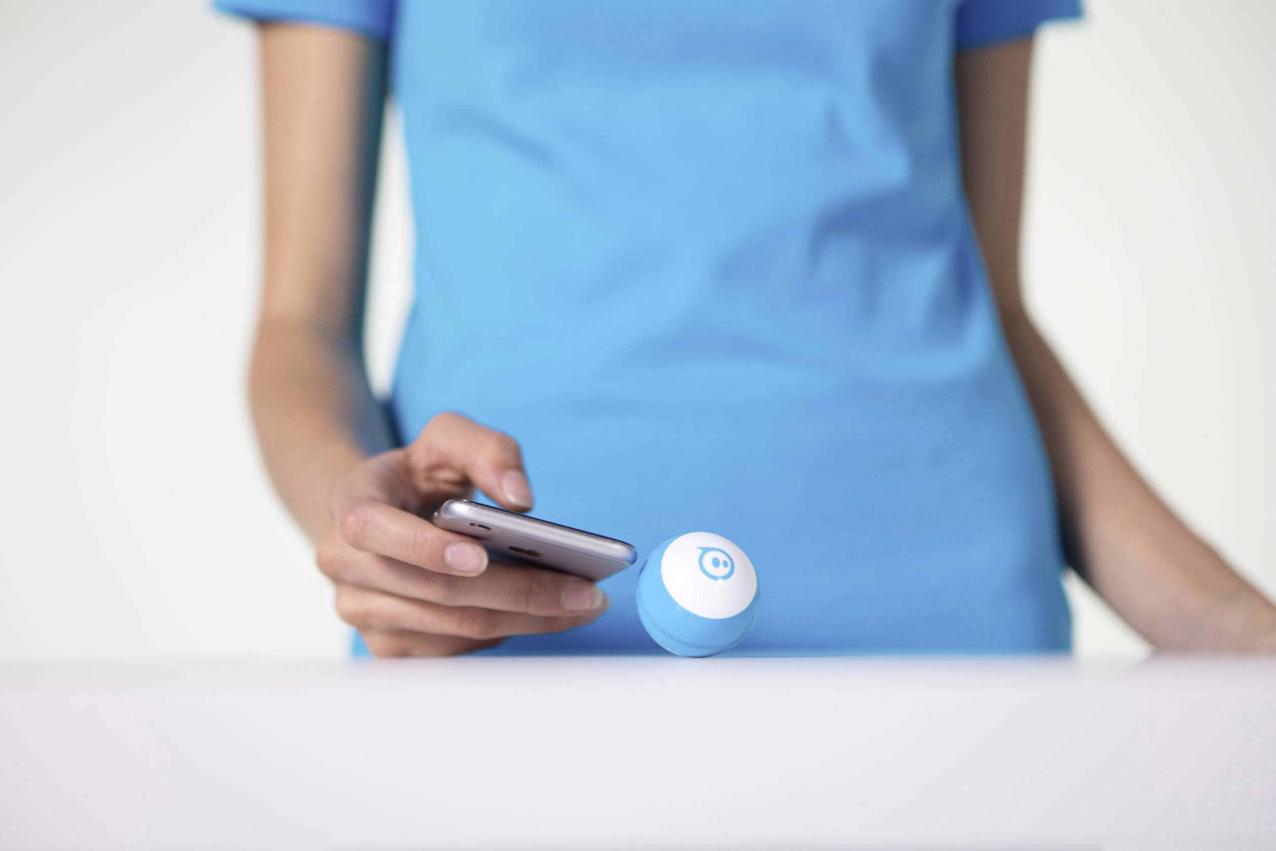 Sphero Mini App-controlled spherical robot-2