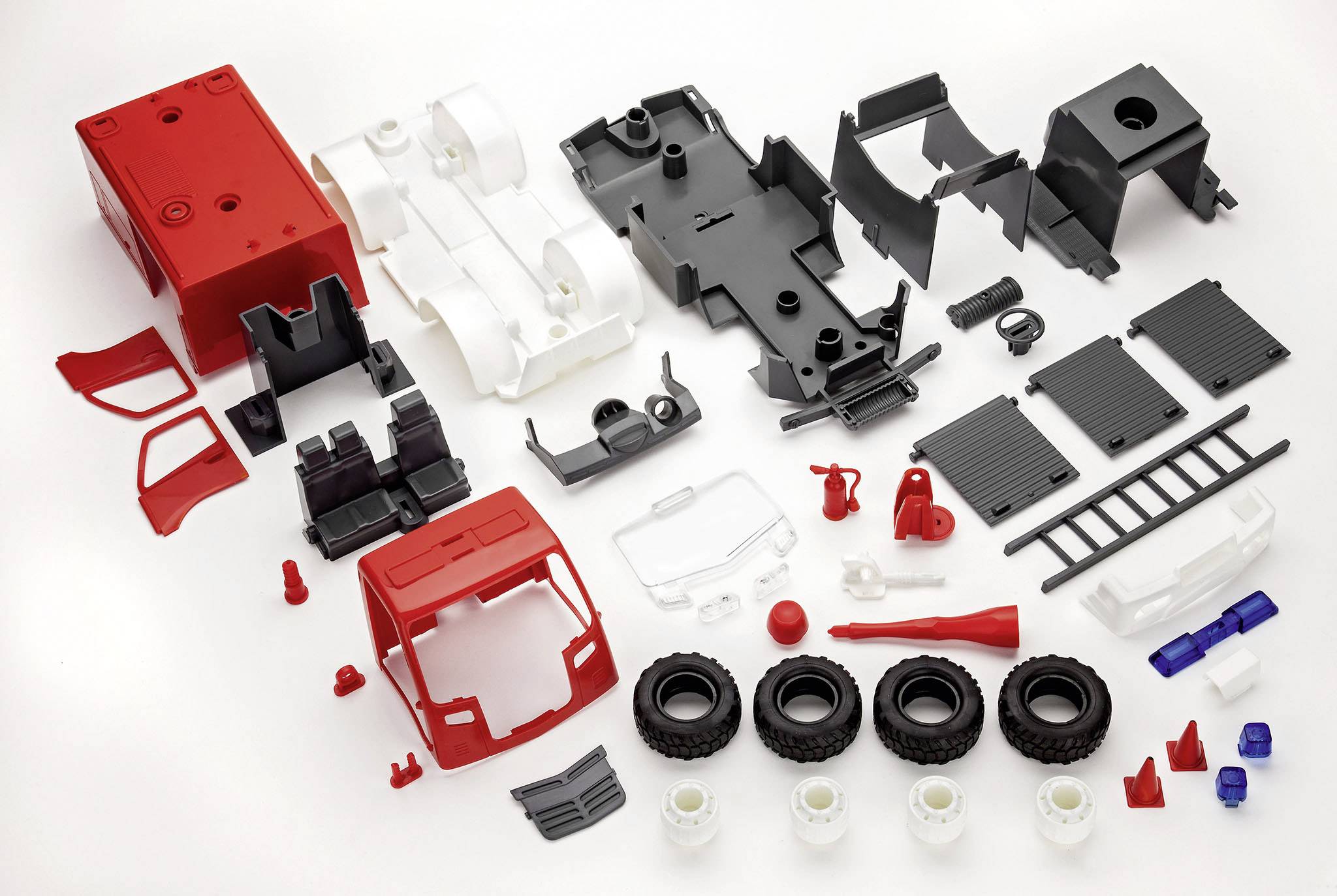 Revell 00819 Feuerwehr mit Figur Model car assembly kit 1:20-5