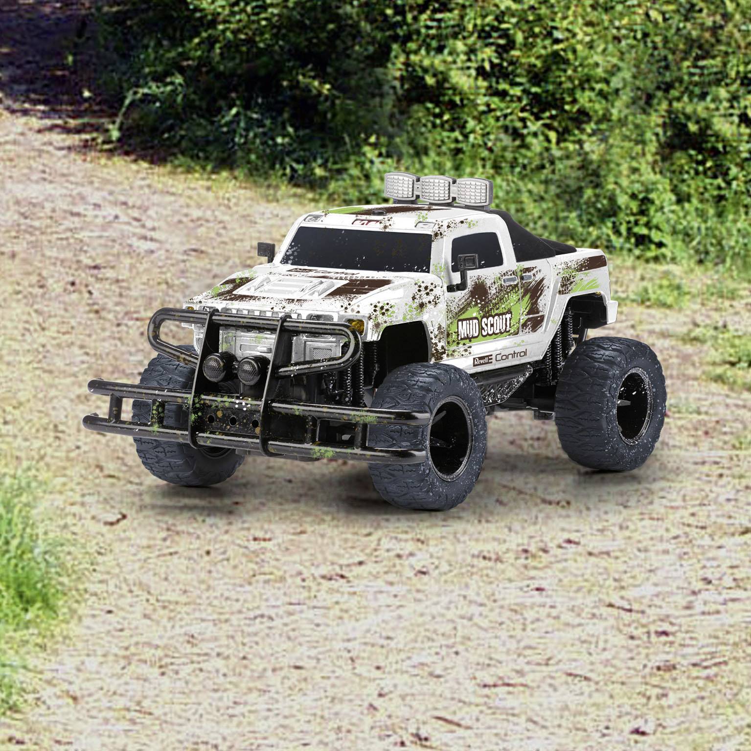 rc truck in mud