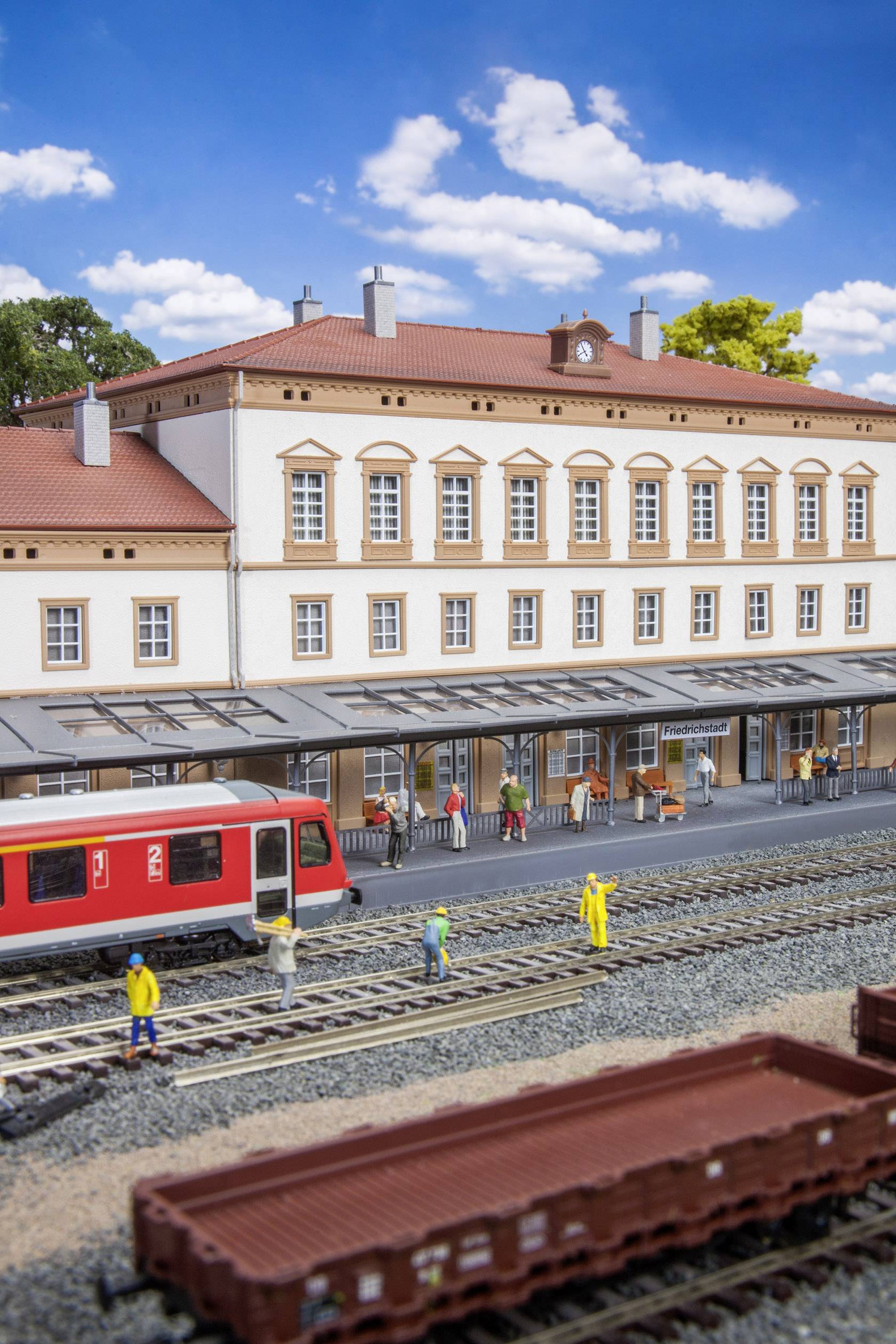 Faller 190297 HO TRAIN STATION FRIEDRICHSTADT NEW original packaging