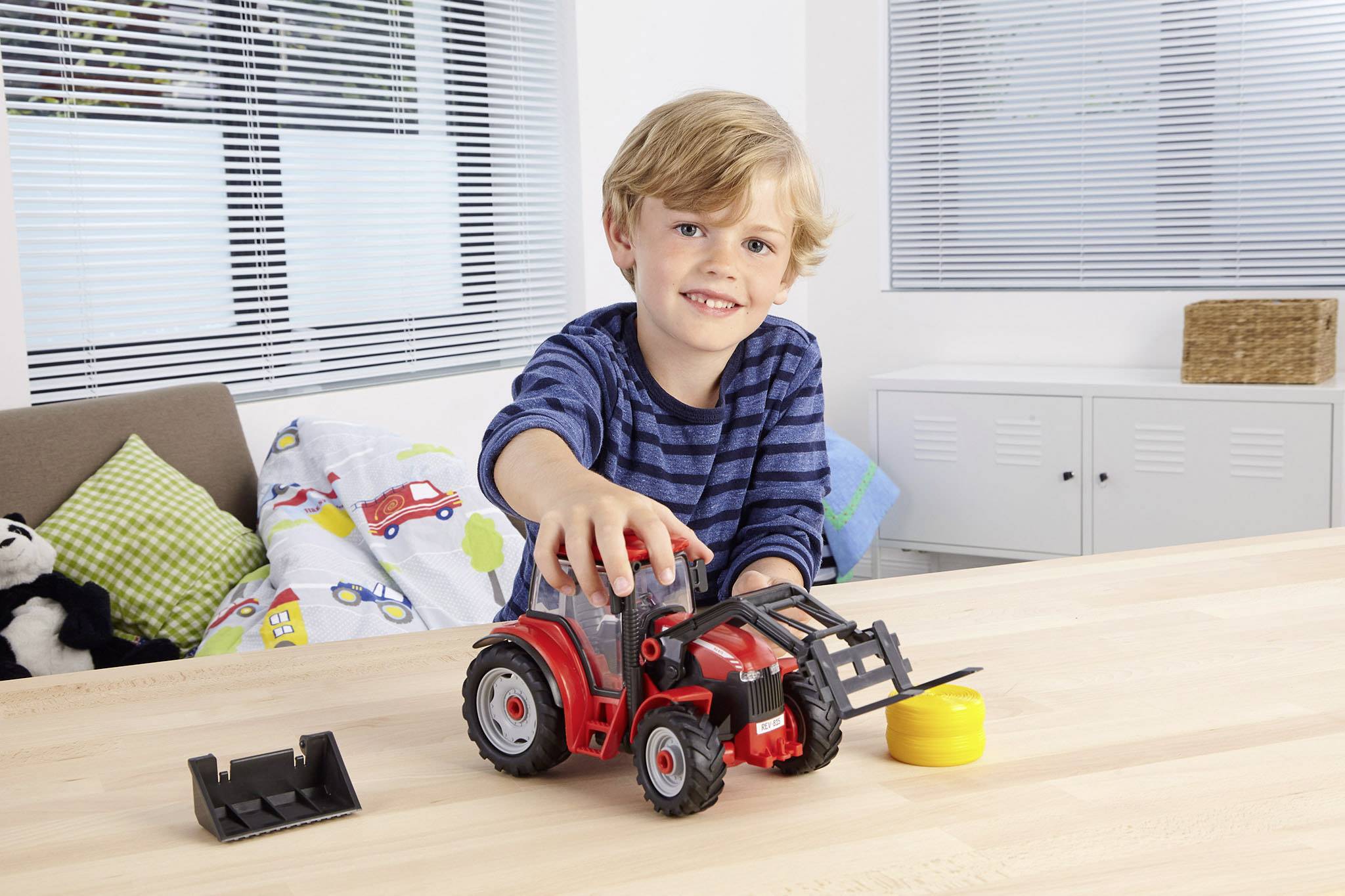 Revell 00815 Tractor assembly kit 1:20-14