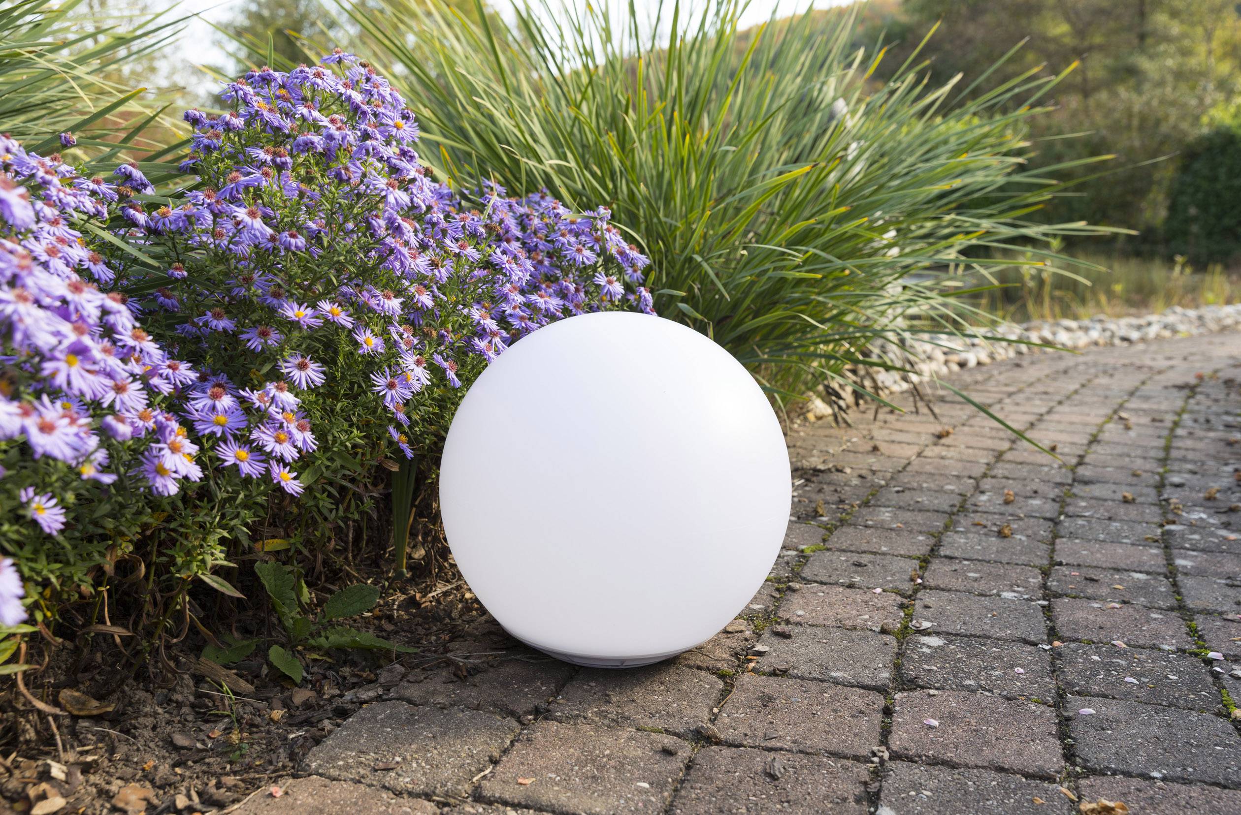 Heitronic 37234 Globo Solar decorative light Solar globe LED (monochrome) Built-in LED 0.4 W White