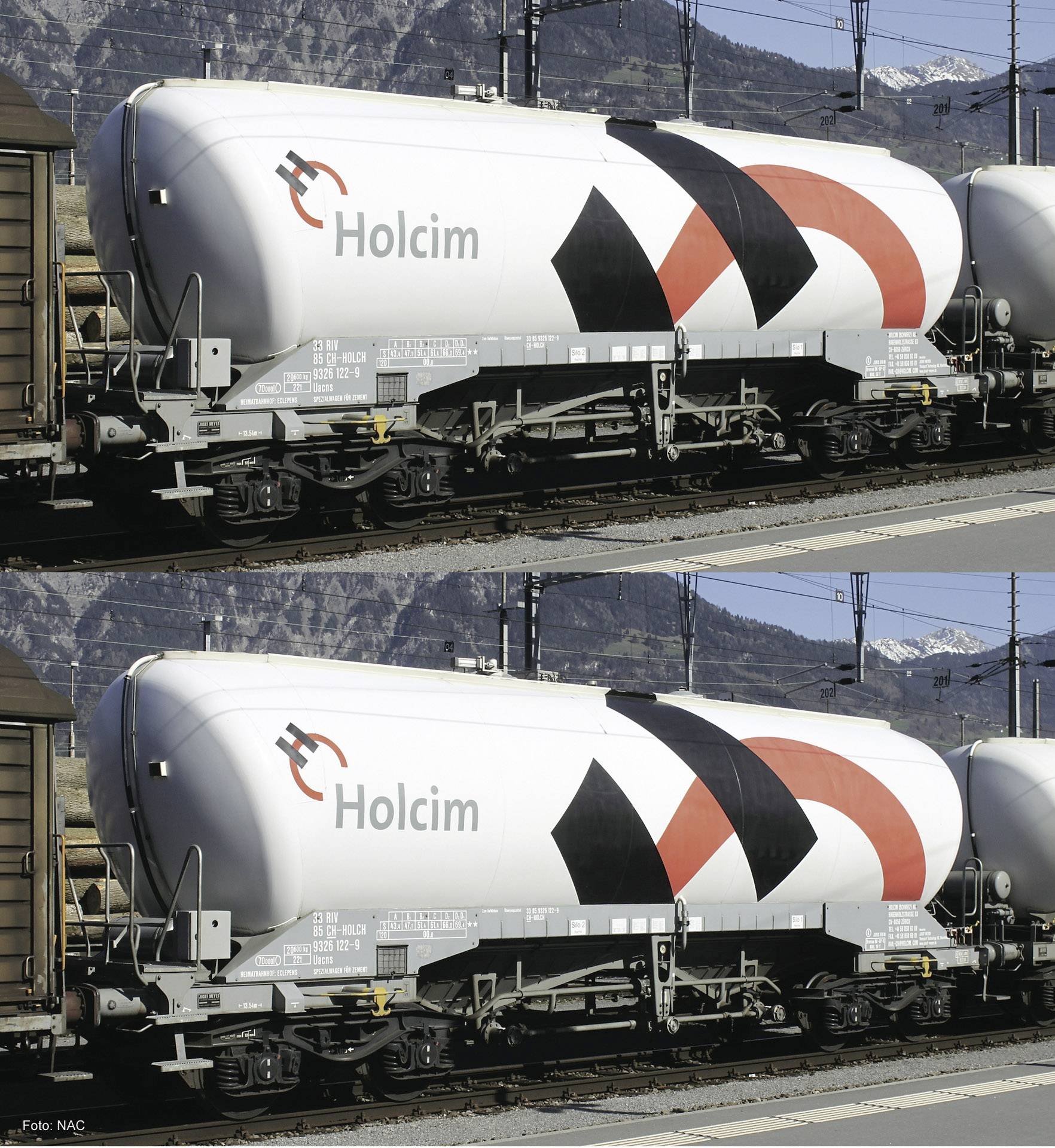 Fleischmann 2-piece. Set silo wagon design Uacns 932, Holcim/Wascosa