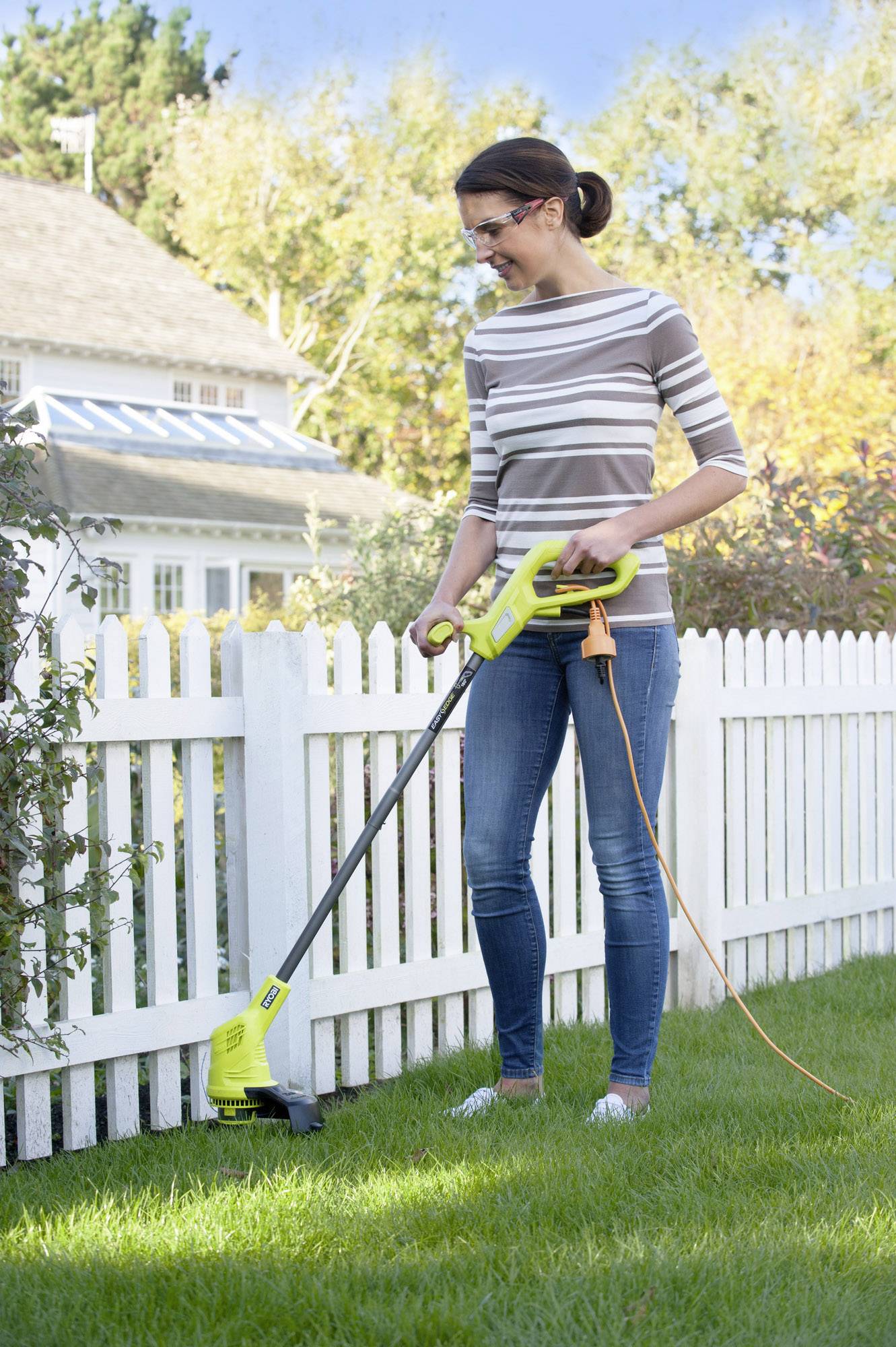Ryobi RLT3525 Mains Grass trimmer 230 V 