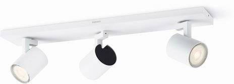 White, three-light ceiling spotlight with adjustable lamps, mounted on a rectangular base. Ideal for directional lighting.