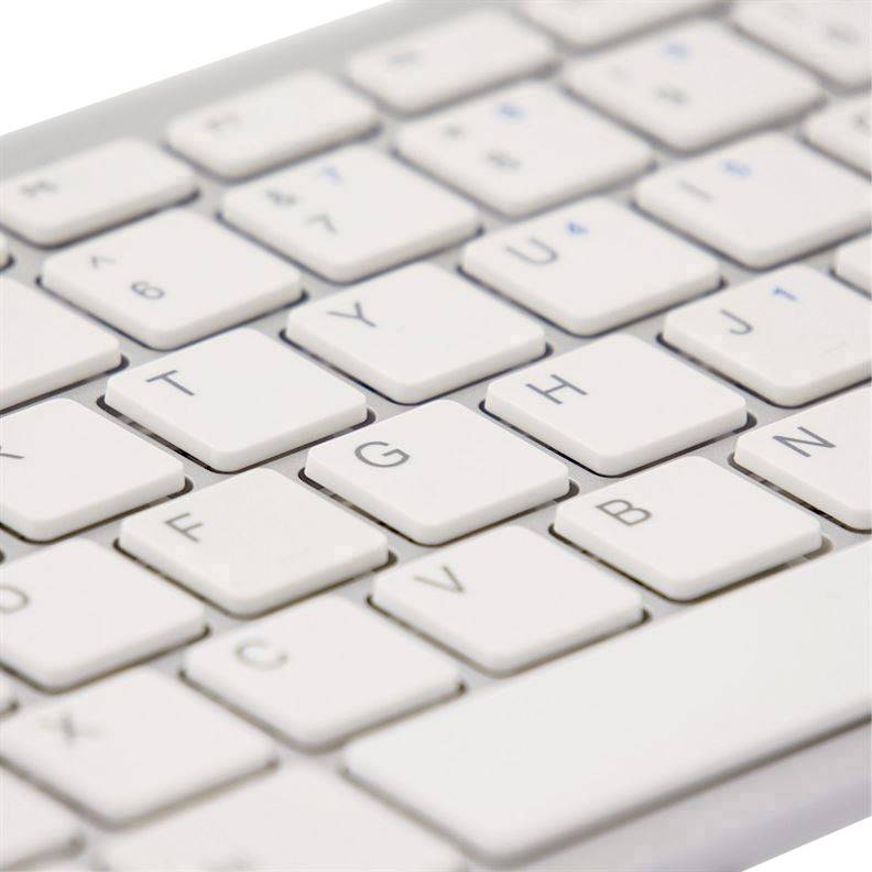 R-GO Tools Compact USB Keyboard Scandinavian, QWERTY White 