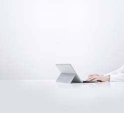 Microsoft Wifi 256 Gb Platinum Grey Windows 2 In 1 31 2 Cm 12 3 Inch 1 9 Ghz Intel Core I7 Windows 10 Home 2736 Conrad Com