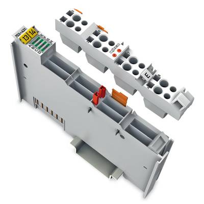 The figure shows two grey electrical connectors arranged side by side. They have multiple numbered terminals.