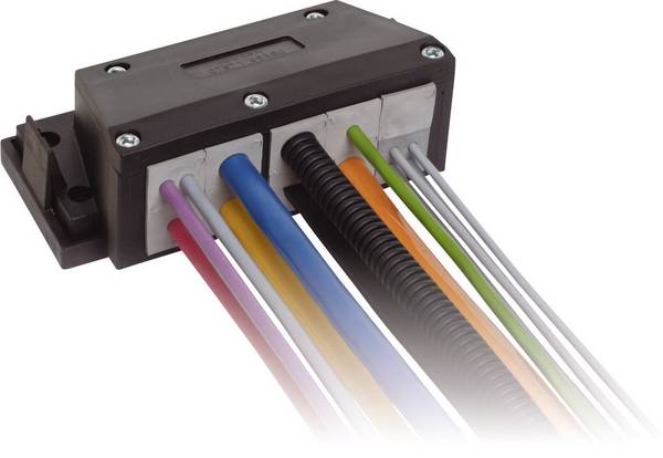 Icotek KEL-FG A10 Cable routing frame with flange Mounting hole diameter 5.5 mm Terminal Ø (max.) 34 mm Polyamide Black 1 pc(s)