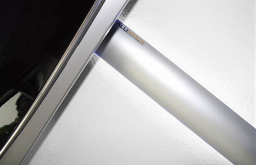 Alunovo AL90-025 Cable duct (L x W x H) 250 x 80 x 20 mm 1 pc(s) Silver (matt, anodised)