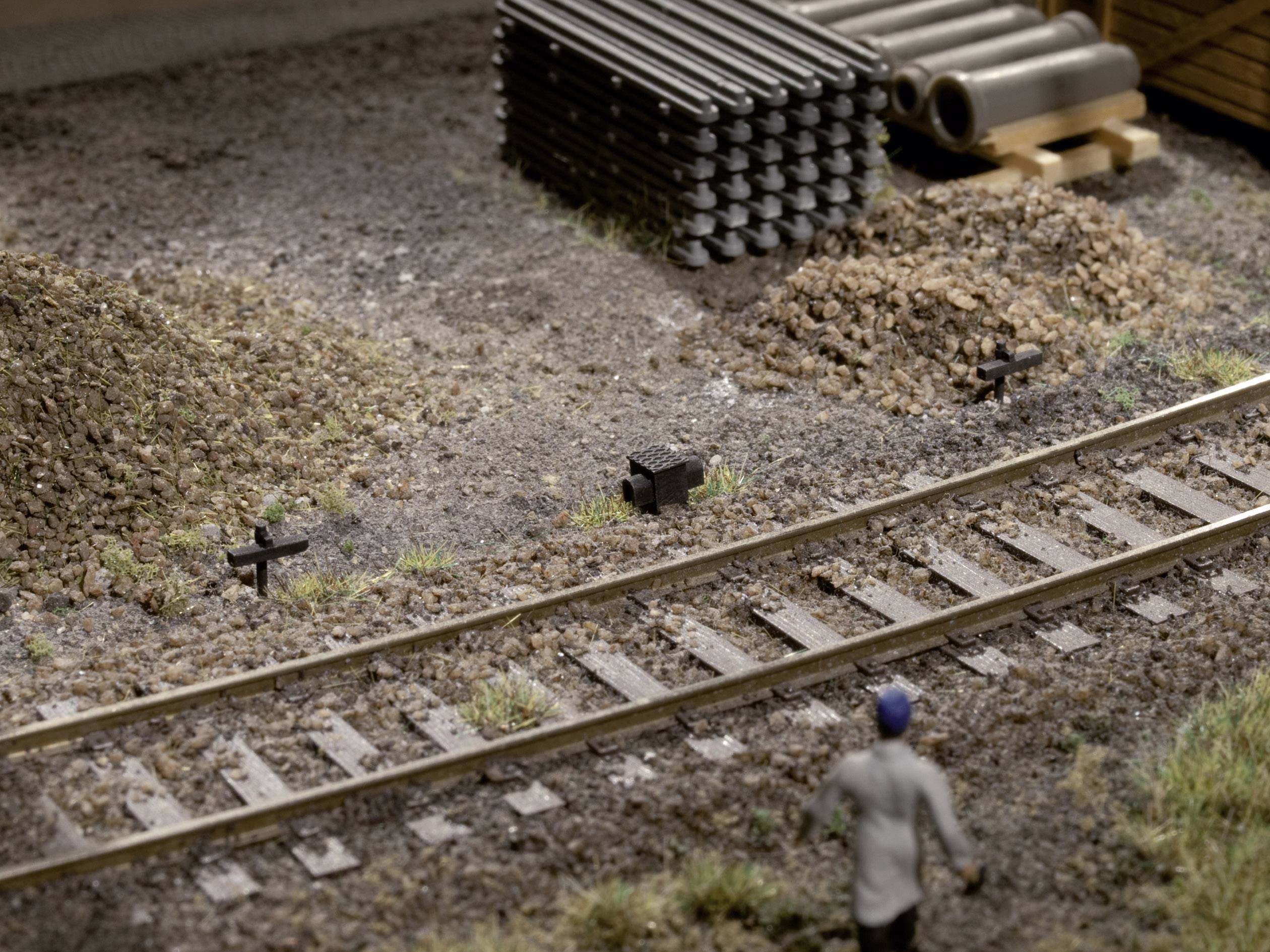 Auhagen 41619 H0 10 Bowden cable bracket and 2 pressure roller boxes Assembled