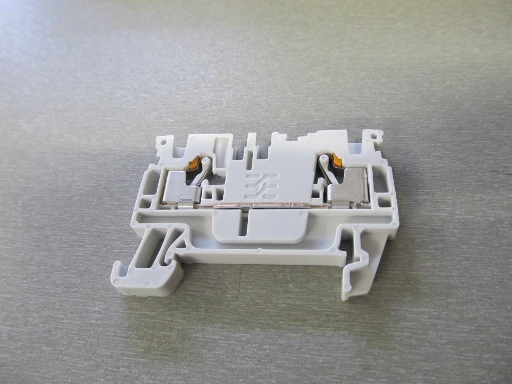 N/A A2C 2.5 LTGY 2003110000 Light grey Weidmüller 100 pc(s) A2C 2.5