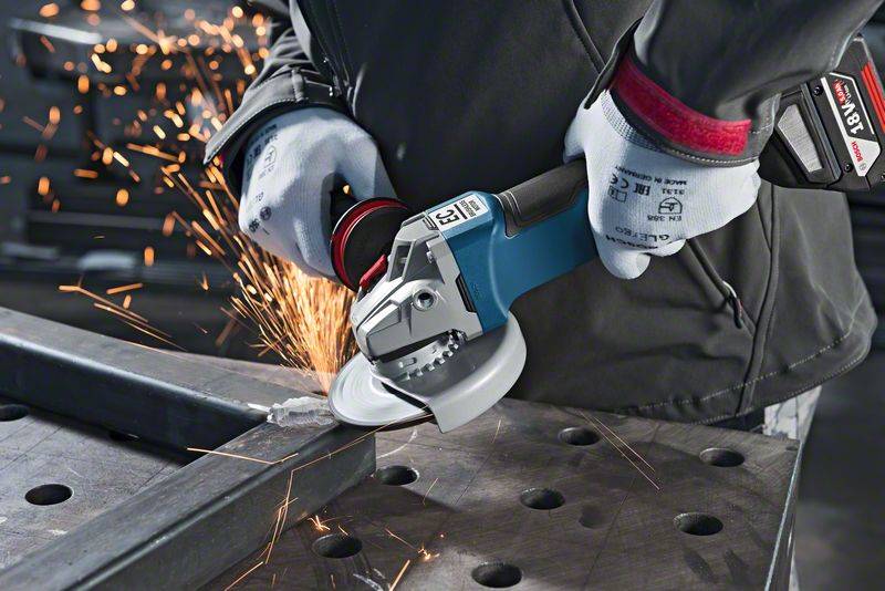 Bosch Professional 06019G3E0A Cordless angle grinder 125 mm w/o battery 18 V-3