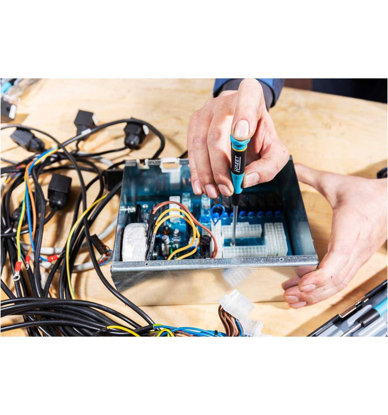 Hazet Electrical & precision engineering Slotted screwdriver Blade width: 3 mm Blade length: 75 mm-2