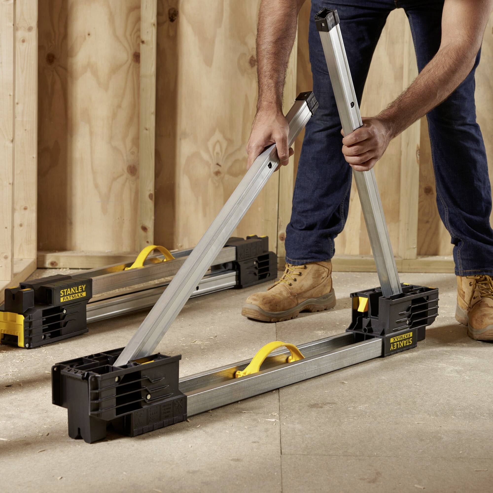 STANLEY FatMax FMST1-75763 Caballete de andamio Abatible 900 kg (Lon. x Anch. x Alt.) 112 cm x 26.5 cm x 11.5 mm 11.02 k-1