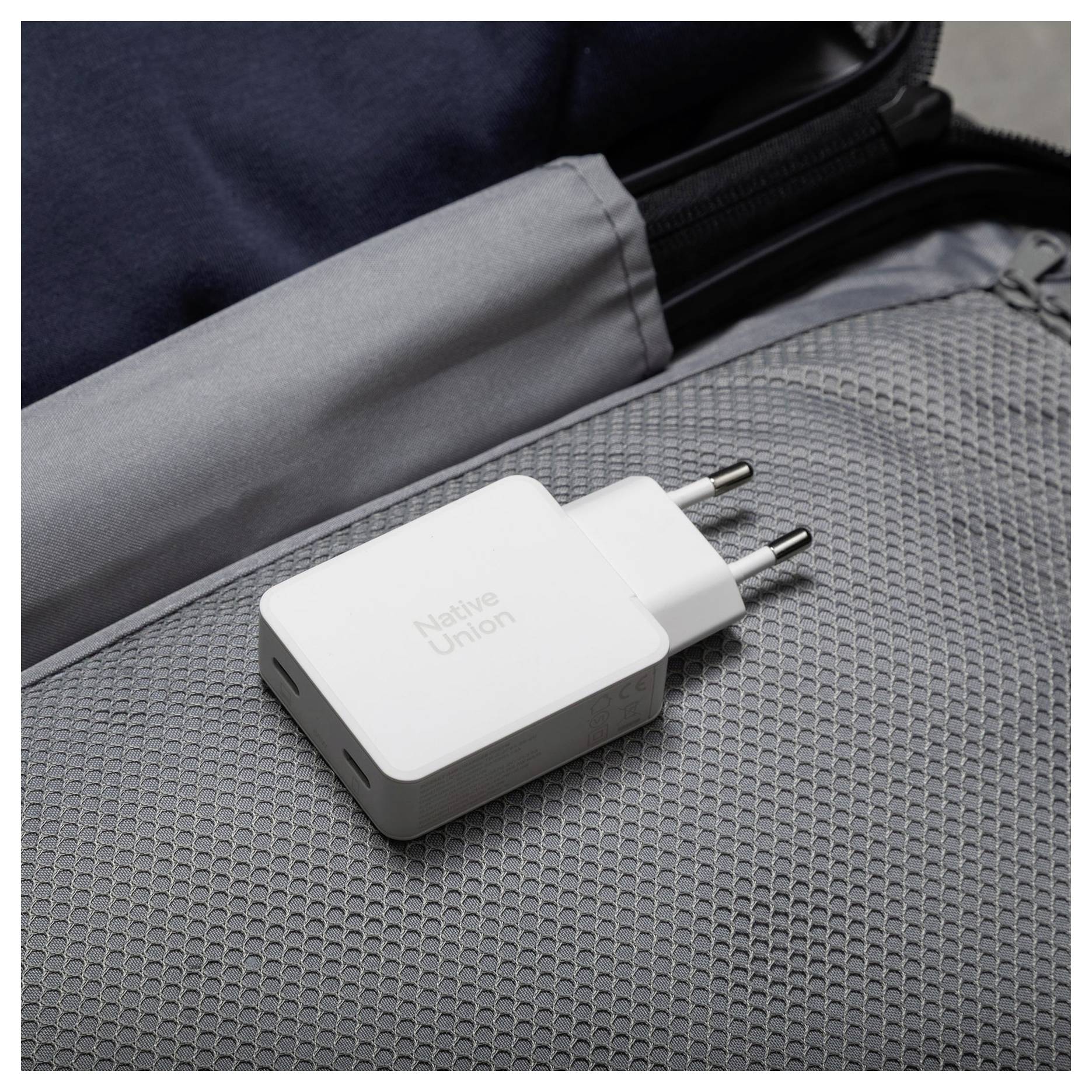 Native Union Native Union 65W USB-C Fast GaN Pocket C Cargador USB 65 W 2x USB-C® Power Delivery Blanco Toma de corrient-2