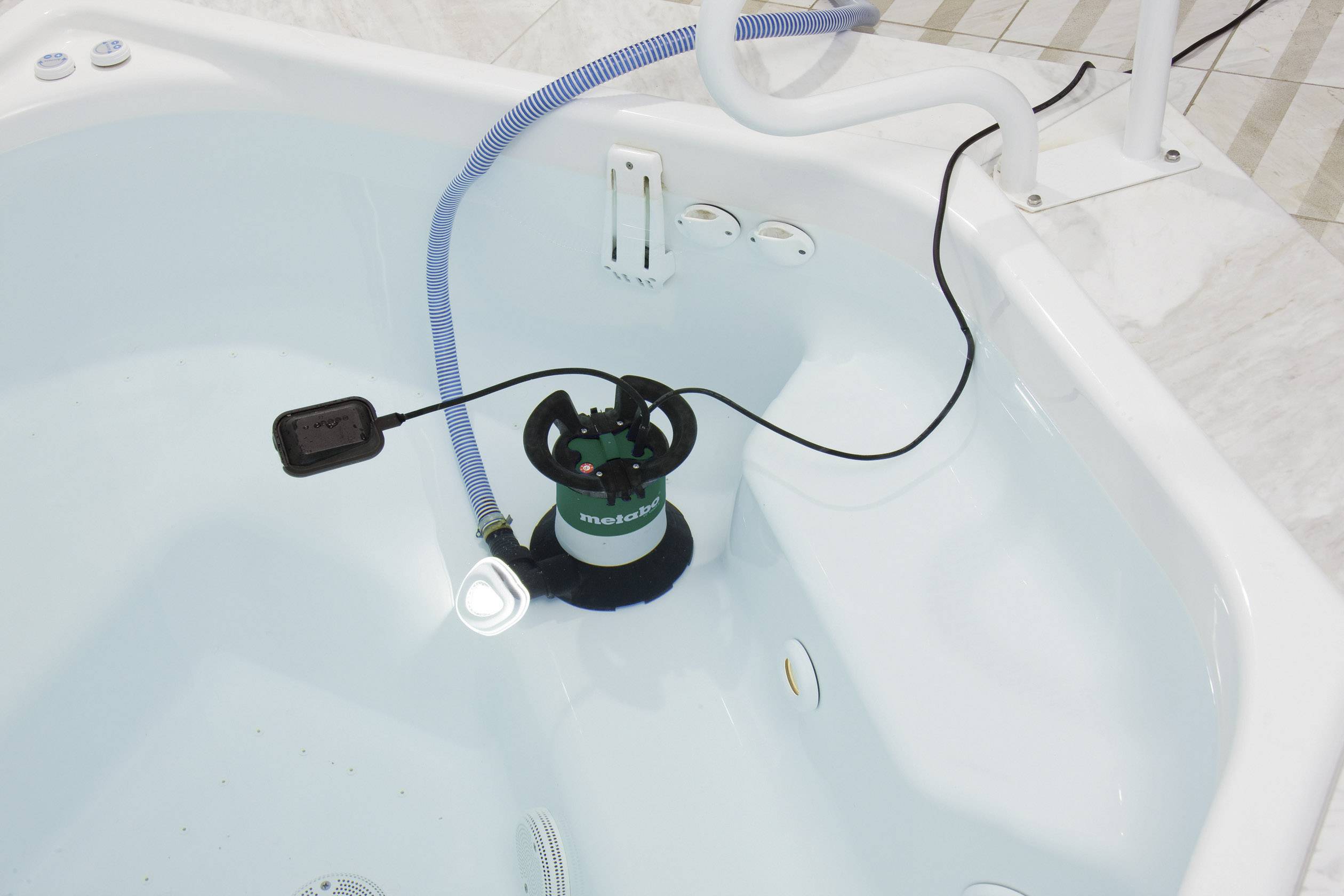 Metabo 0251300000 TP 13000 S Bomba sumergible para agua limpia 13000 l/h 9.5 m-1