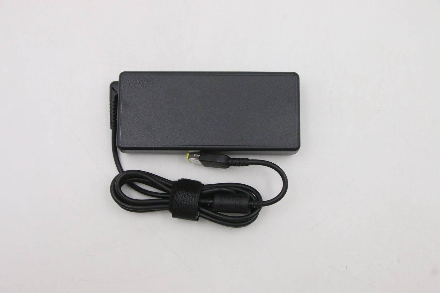 Lenovo 5A10V03255 Fuente de alimentación para ordenador portátil 135 W-0