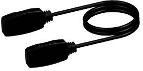 Un câble HDMI noir avec deux fiches connectées par un câble flexible.