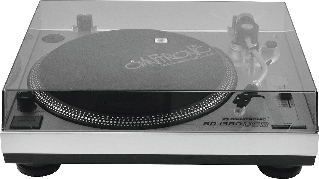Un tourne-disque OMNITRONIC avec connexion USB, présenté avec son capot anti-poussière fermé et ses éléments de commande visibles.