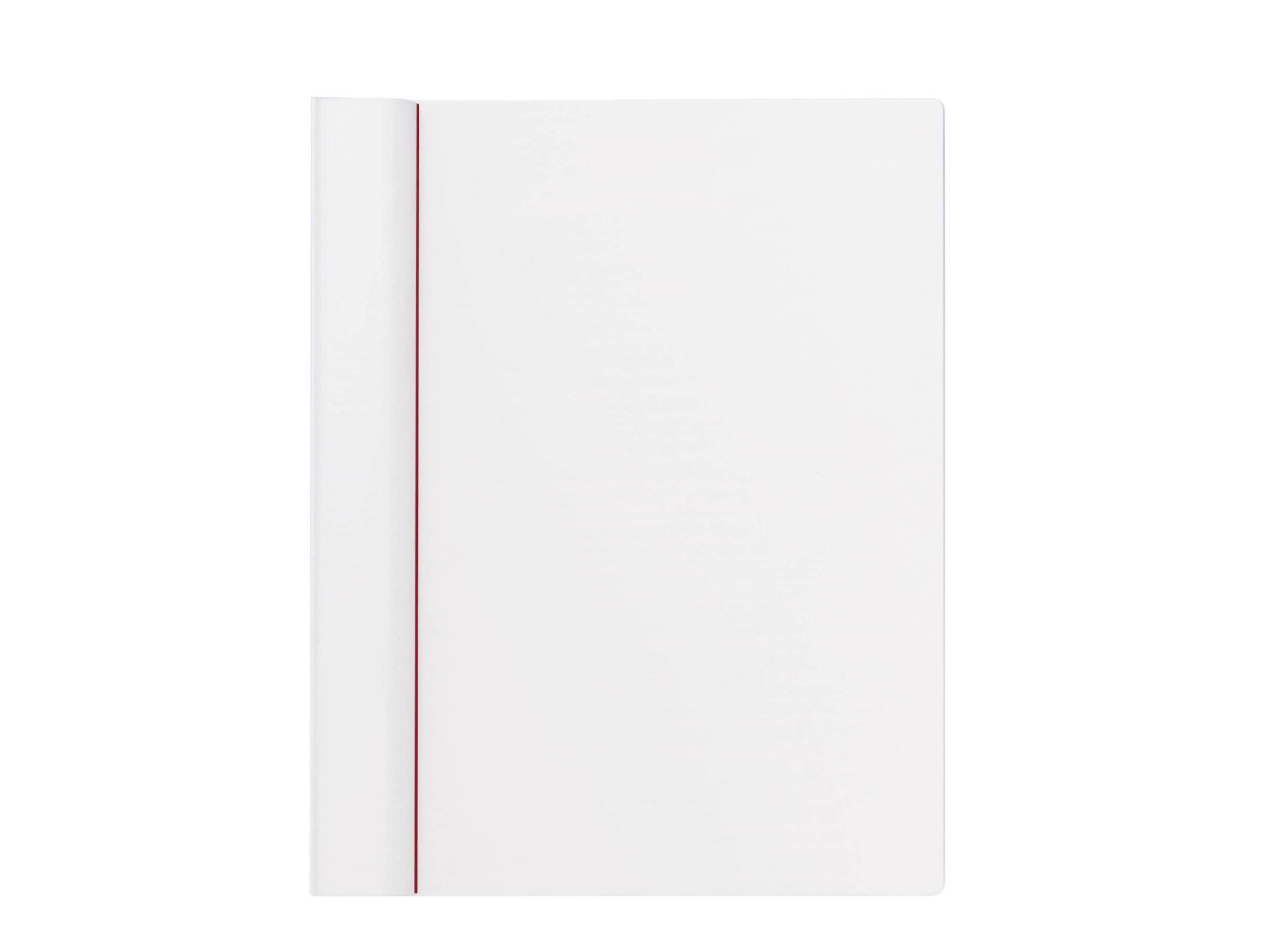 Cahier blanc vierge avec une fine ligne verticale rouge près du bord gauche, présenté sur un fond uni.