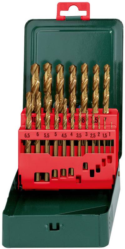 Ensemble de forets ouverts dans un coffret vert et rouge, avec plusieurs forets de couleur dorée rangés par taille.