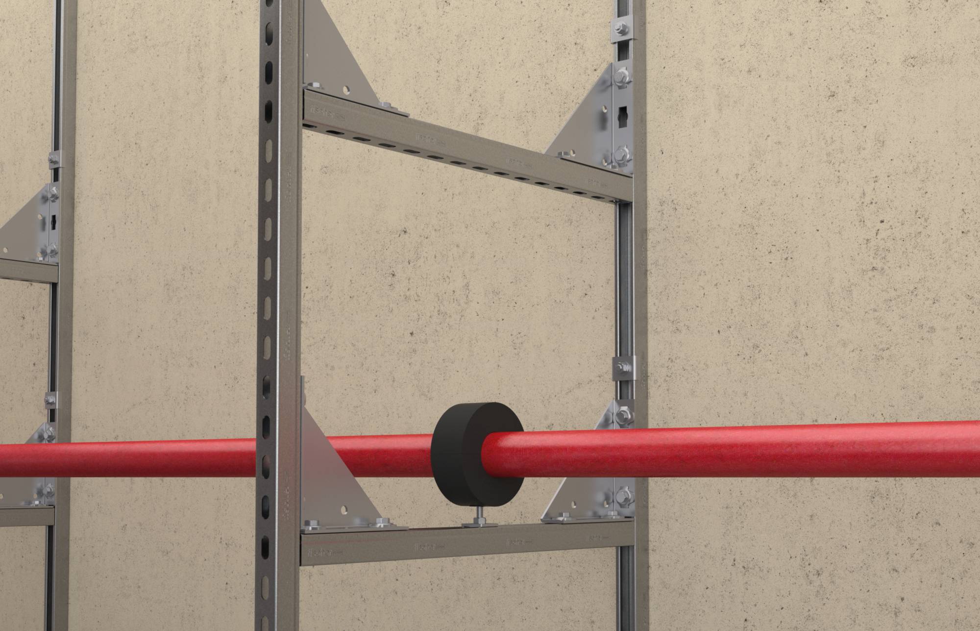 Un tuyau rouge passe horizontalement à travers une bague noire montée entre des montants d'étagères métalliques contre un mur beige.