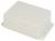 Un boîtier rectangulaire blanc en plastique avec quatre trous de fixation aux coins, reposant sur une surface plane.