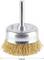 Brosse métallique de 50 mm de diamètre, adaptée au nettoyage des surfaces métalliques, avec soies visibles en fil d'acier.