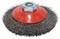 Brosse métallique ronde avec des poils en métal et base rouge. Adaptée pour le nettoyage de surfaces.