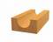 Profil en bois avec une encoche semi-circulaire au centre, probablement destiné à des applications structurelles ou décoratives.