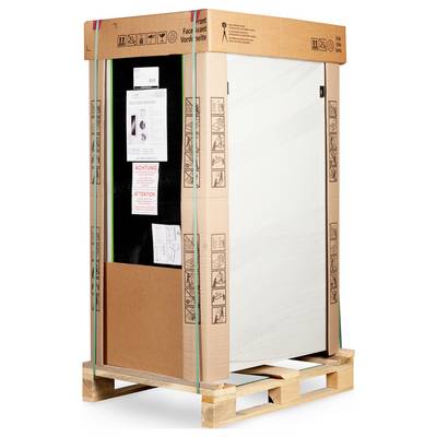 Un grand emballage en carton portant des avertissements et des instructions, monté sur une palette en bois. Contient probablement un appareil électroménager.