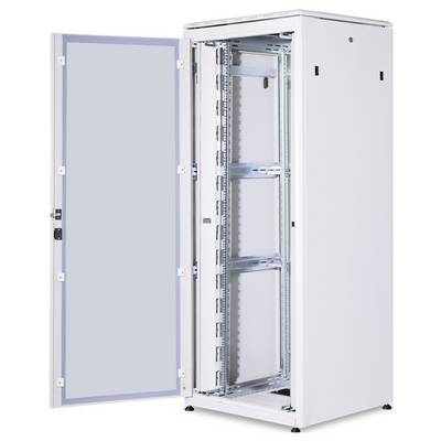 Un rack serveur ouvert, vide, avec une porte vitrée sur le côté gauche, conçu pour l'installation d'équipements informatiques et de réseau.