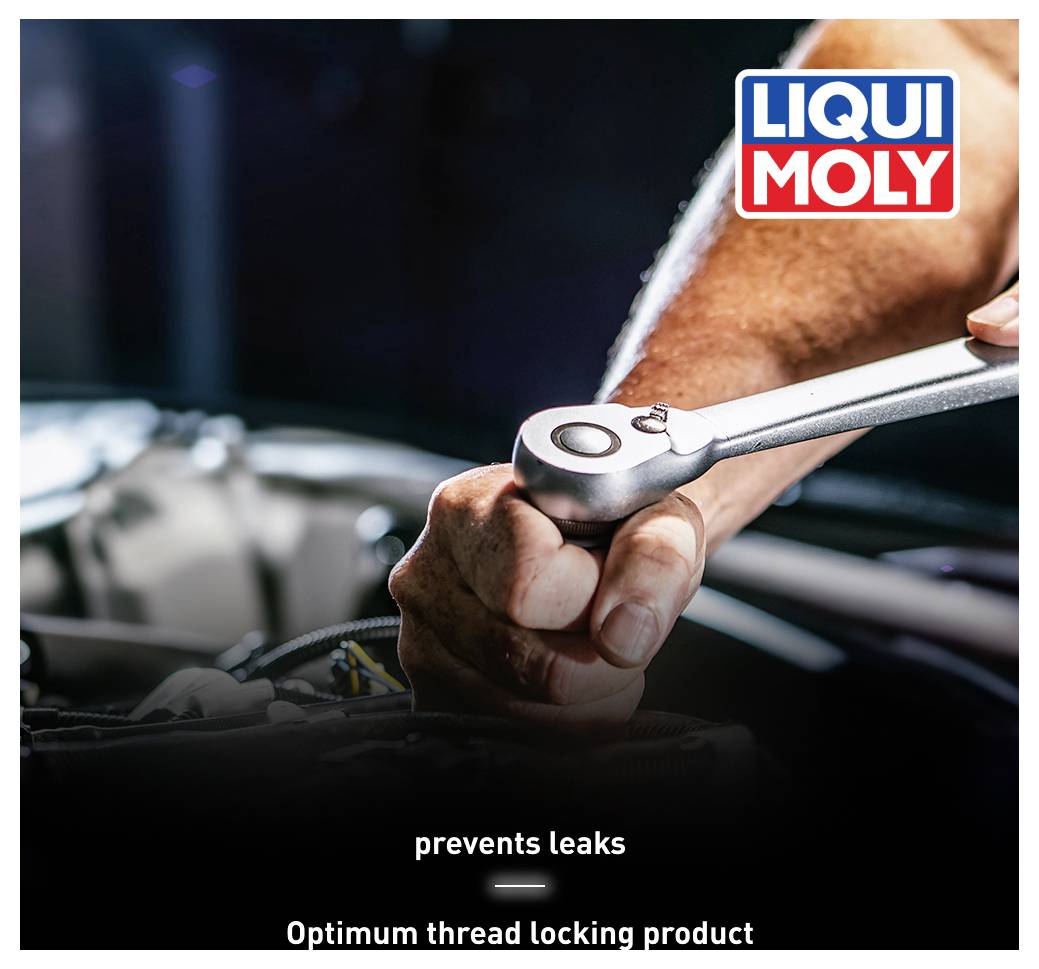 Une main avec une clé à cliquet travaille sur le moteur d'une voiture. Logo de Liqui Moly en haut à droite. Texte en bas : 'prévient les fuites - Produit de sécurisation de filetage optimal'.