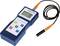 Appareil portable de mesure d'épaisseur de revêtement avec écran numérique, câble et sonde de mesure ; marque visible en haut.