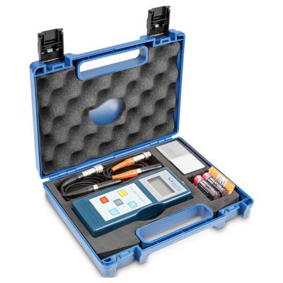Ensemble d'appareil de mesure dans un coffret bleu avec des découpes en mousse, comprenant l'unité d'affichage, les câbles, les sondes, les batteries et les accessoires.
