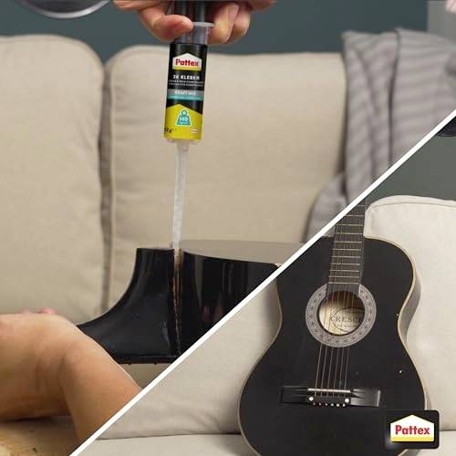 Une personne applique de l'adhésif Pattex sur le manche d'une guitare, démontrant l'utilisation du produit pour une réparation, avec la guitare représentée entière et intacte sur la droite.
