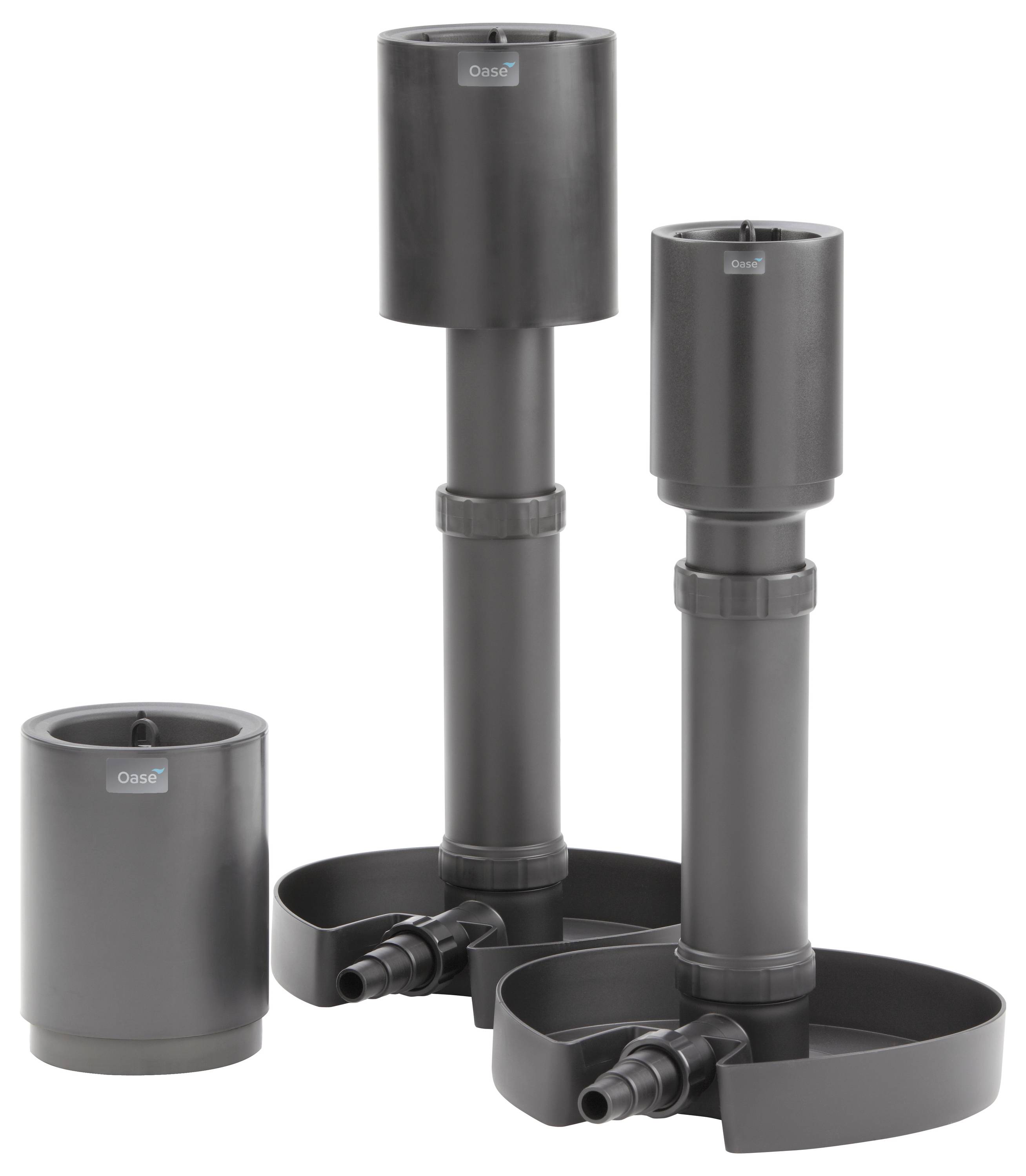 Trois filtres noirs pour aquarium, chacun avec un design cylindrique et des supports de base, disposés côte à côte.