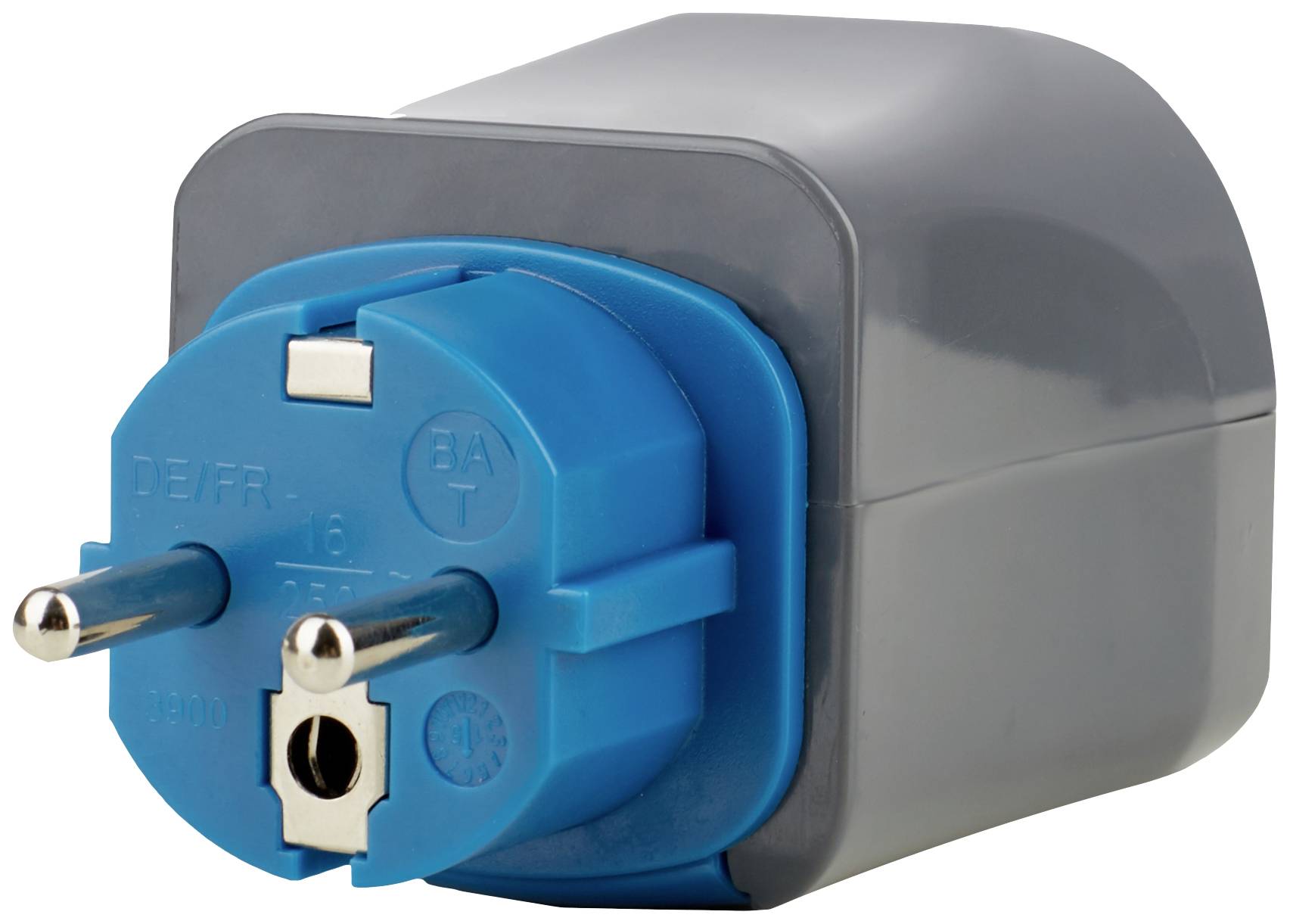Une fiche d'adaptation grise avec un avant bleu, adaptée aux prises électriques européennes, présentant des broches Schuko pour connexion électrique.