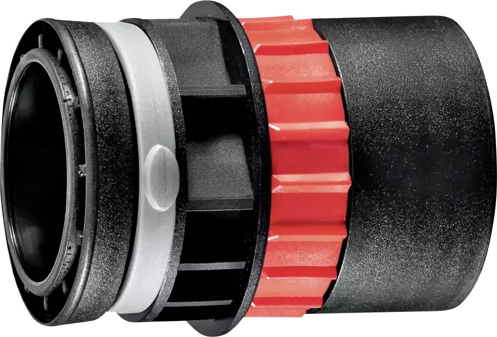 Un connecteur de tuyau noir et rouge avec un design à nervures et une bague grise au milieu, utilisé pour joindre les tuyaux de manière sécurisée.