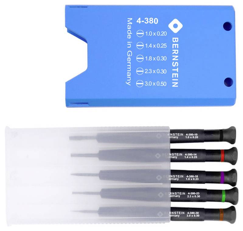 Étui bleu Bernstein 4-380 avec cinq tourneviseurs de précision partiellement visibles dans une pochette translucide, chacun marqué avec des tailles de pointe différentes.