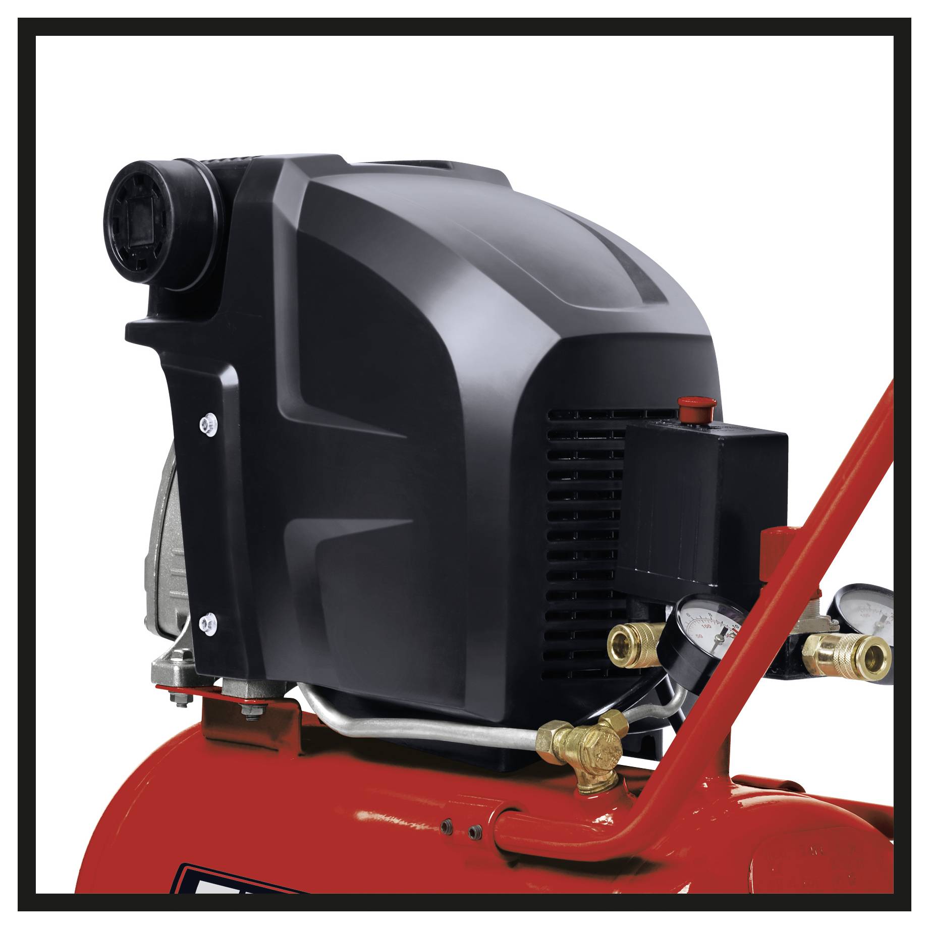 Compresseur d'air portable avec moteur à boîtier noir monté sur un réservoir rouge, présenté sur fond blanc.