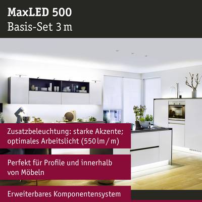 Cuisine avec éclairage moderne par le système MaxLED 500. Accent mis sur l'éclairage d'accentuation, idéal pour les meubles et la décoration.