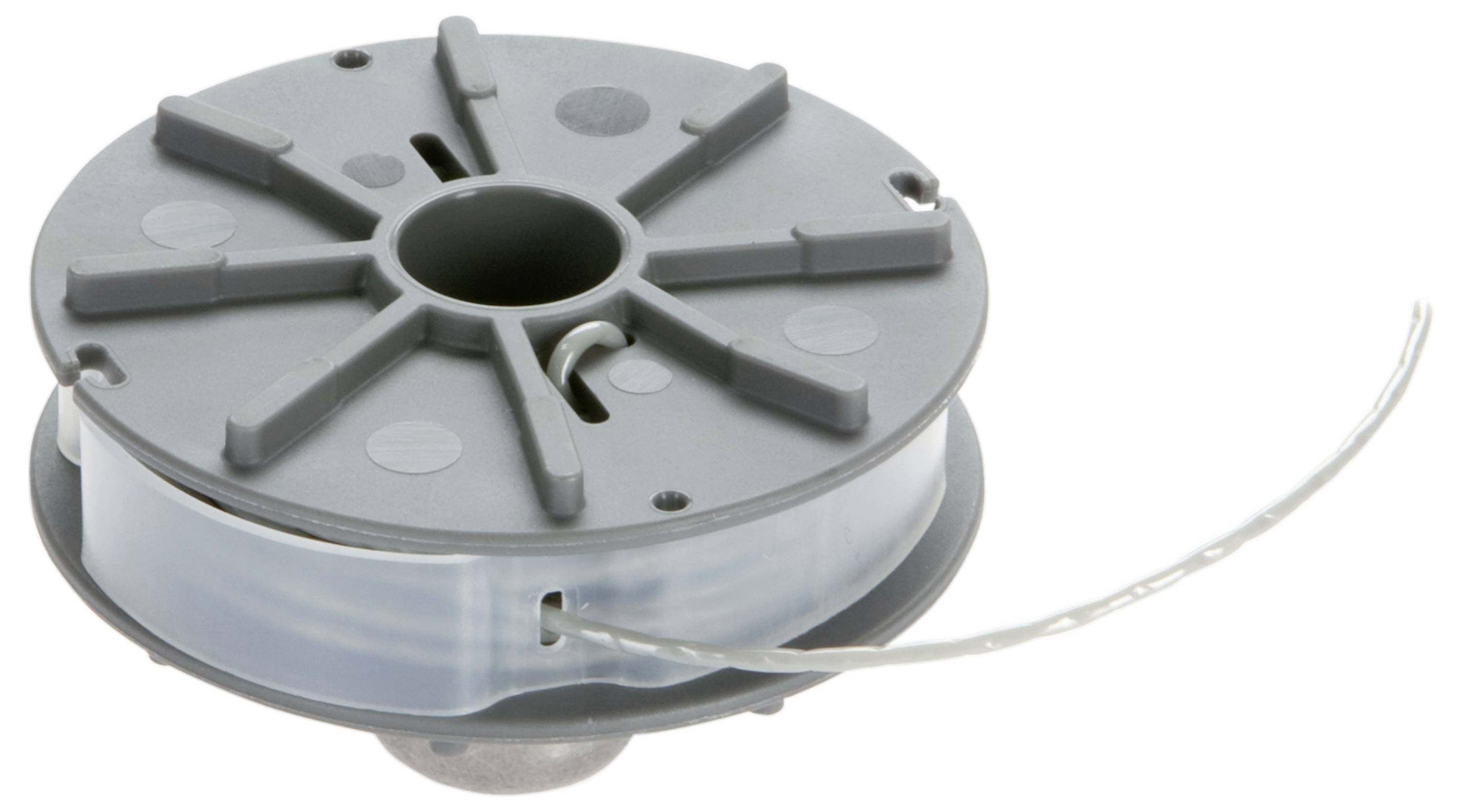 Une bobine grise en plastique avec du fil enroulé.
