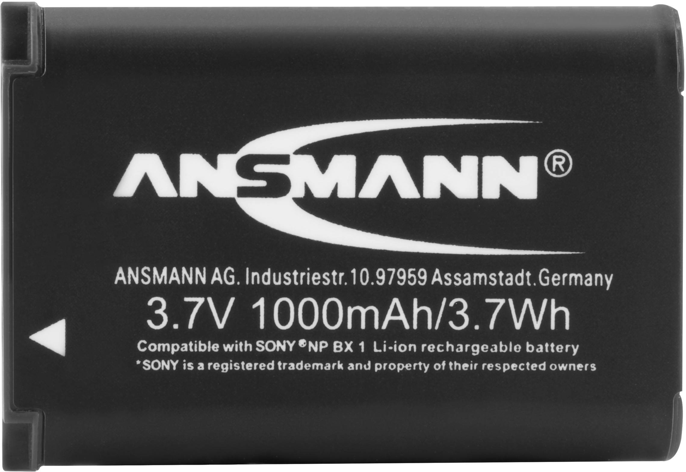 Batterie avec inscription 'Ansmann'. Capacité : 3,7V 1000mAh/3,7Wh. Compatible avec Sony NP BX1. Produit en Allemagne.